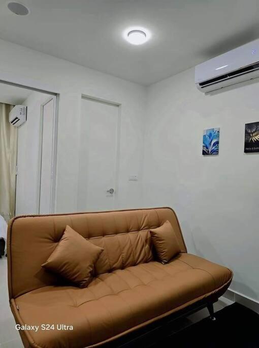 The Shore Sabah Center Apartment